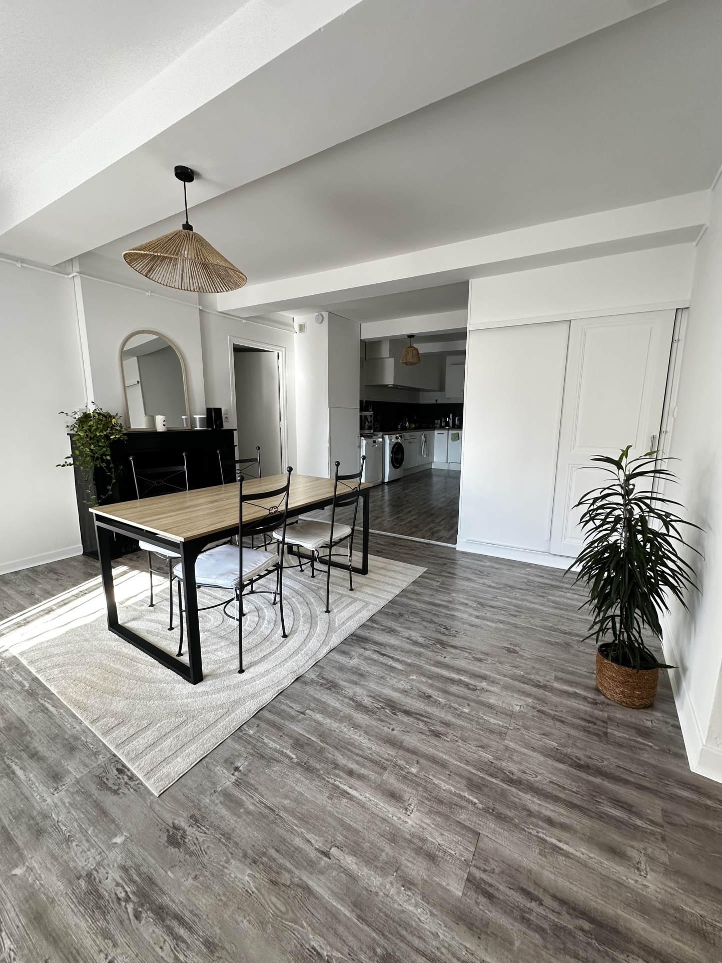 MONTÉLIMAR CENTRE   T3 71 m2   CHARME DE L’ANCIEN   99 000 €
